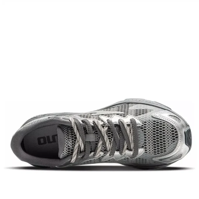 MIZUNO Racer S «Silver Grey»
