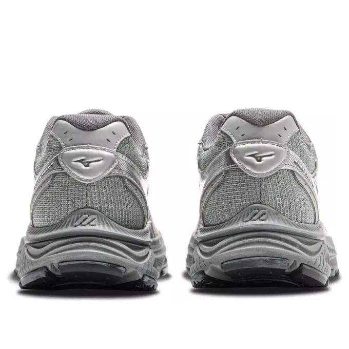 MIZUNO Racer S «Silver Grey»
