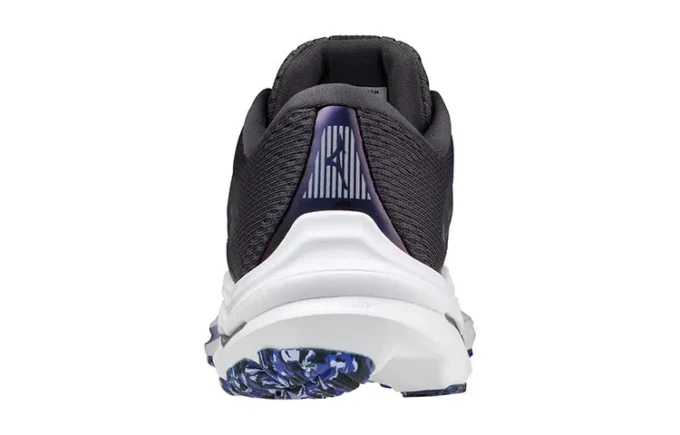 Mizuno Wave Inspire 17 «Black Pearl Violet Glow»