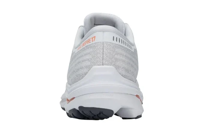 Mizuno Wave Inspire 17 Waveknit «White Papaya»
