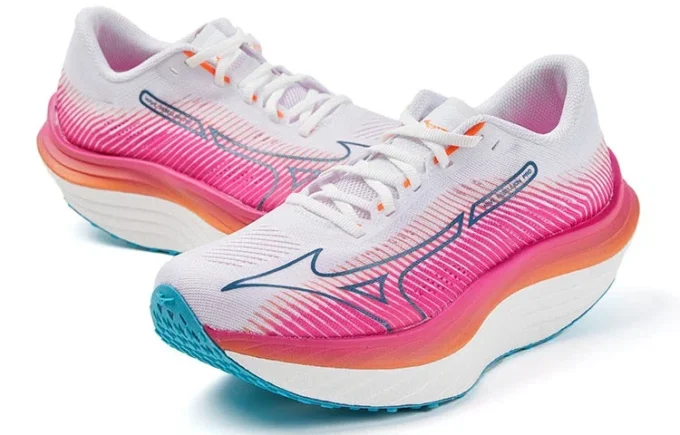 Mizuno WAVE REBELLION PRO «White»