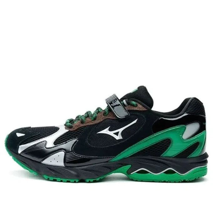 Mizuno x Randomevent Wave Rider 1 «Black Green Silver»