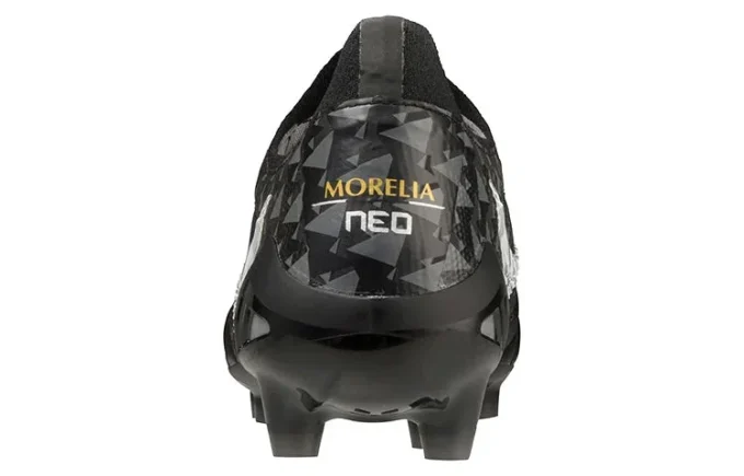 Morelia Neo 3 «Black»
