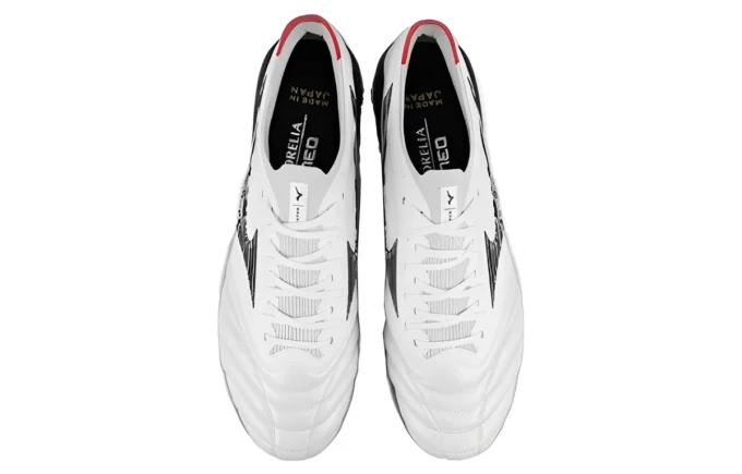 Morelia Neo III Japan «White Black Red»