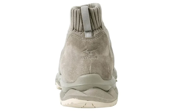 Nonnative x Mizuno Wave Mujin TL Mid GTX «Grey»
