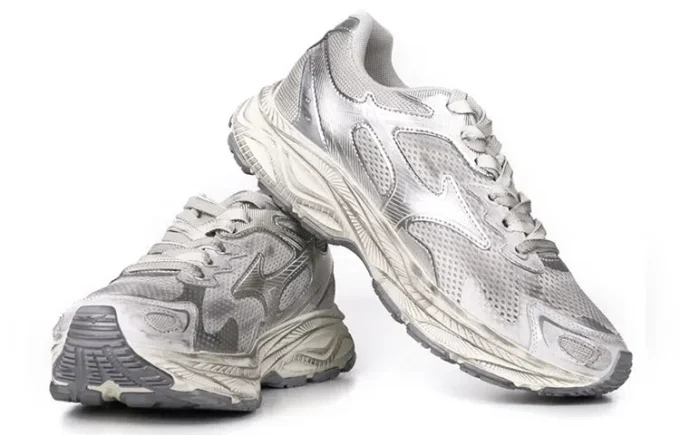 Racer S «White Metallic Silver» Racer S «White Metallic Silver»