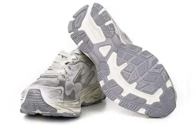 Racer S «White Metallic Silver» Racer S «White Metallic Silver»