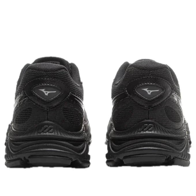 Racer V2 «All Black»