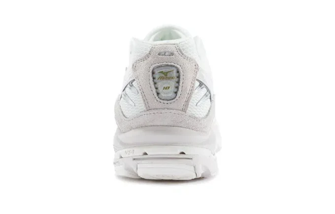 Wave Rider 10 «Beige Gold»