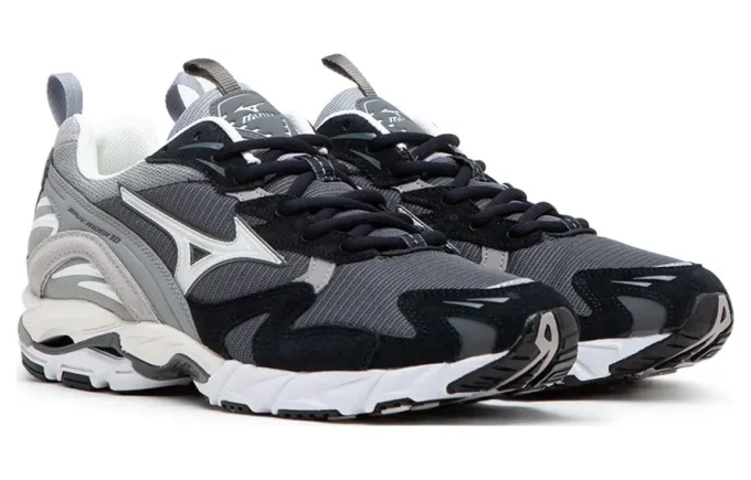 Wave Rider 10 «Dark Shadow»