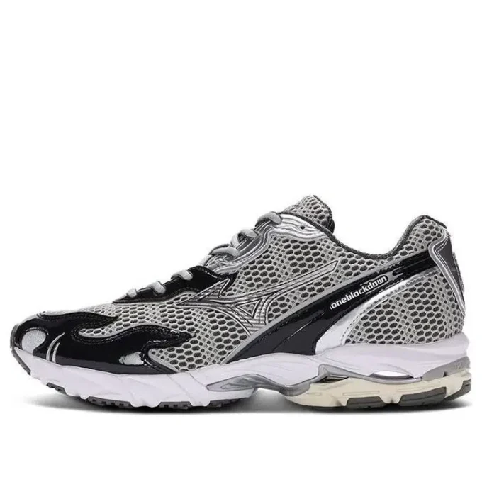 Wave Rider 10 «Flame Wave One Block Down Onyx»