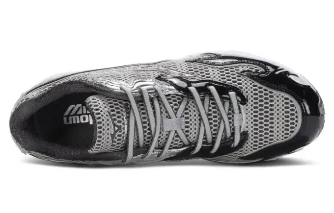 Wave Rider 10 «Flame Wave One Block Down Onyx»