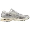 Wave Rider 10 «Metallic Snow White»