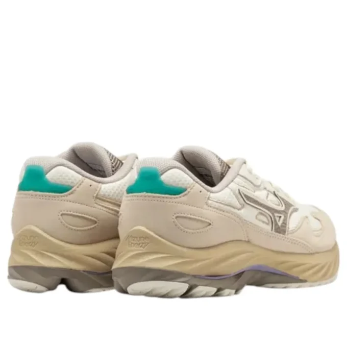 Wave Rider Beta Premium «Summer Sand Vintage Khaki Cedar»