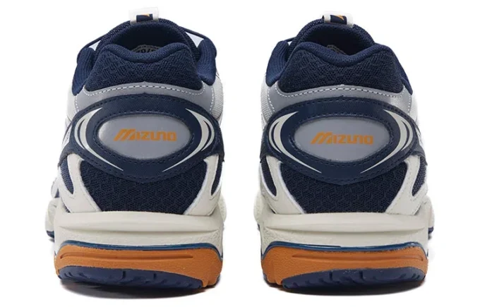 Wave Rider V2 «Slip Resistant LowTop Casual»